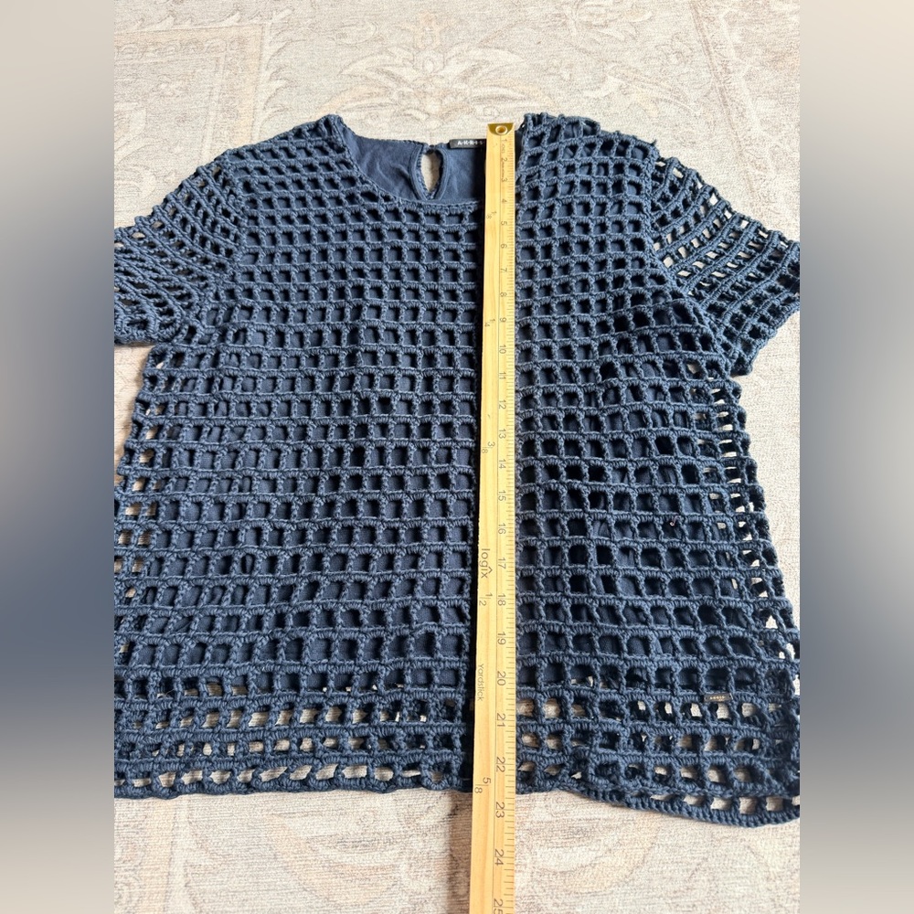 Akris Switzerland Open knit crochet short sleeve navy blue sweater Sz ? (S?) - Picture 6 of 8